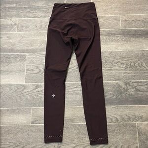 Lululemon In Focus Run Tight Dark Brown Athletic Leggings